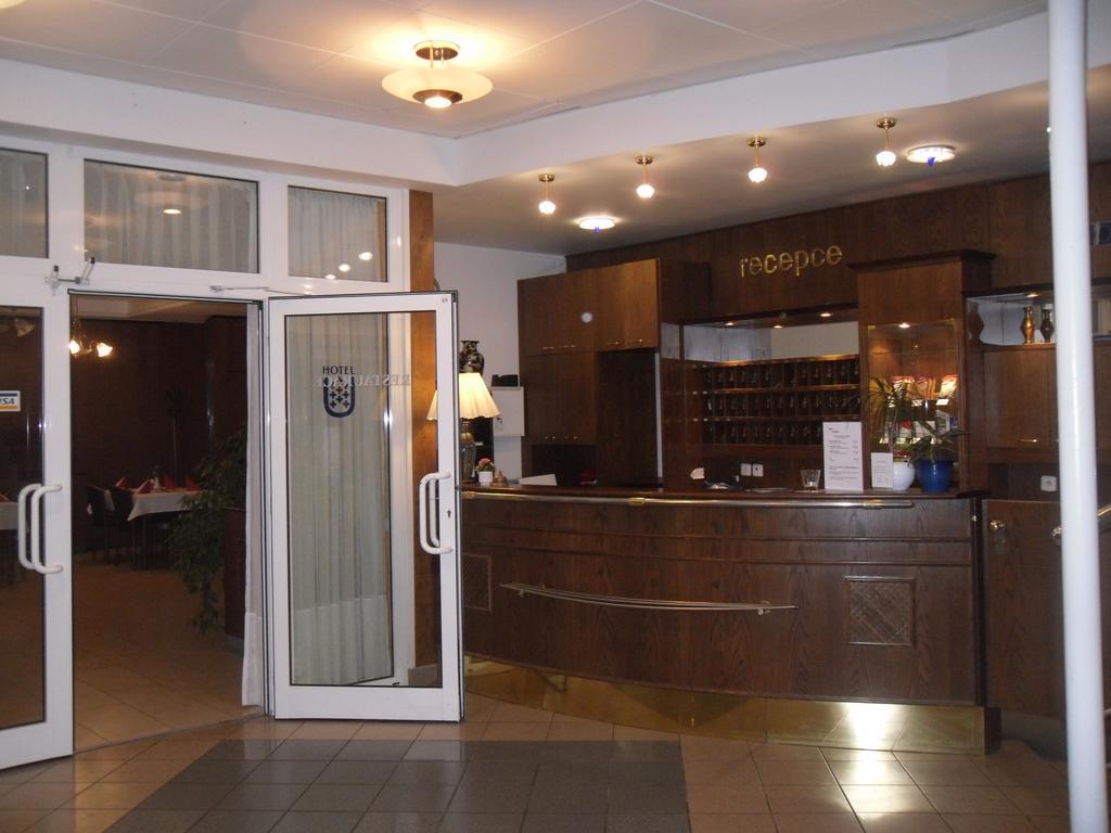 Hotel Annahof Domasov Bagian luar foto