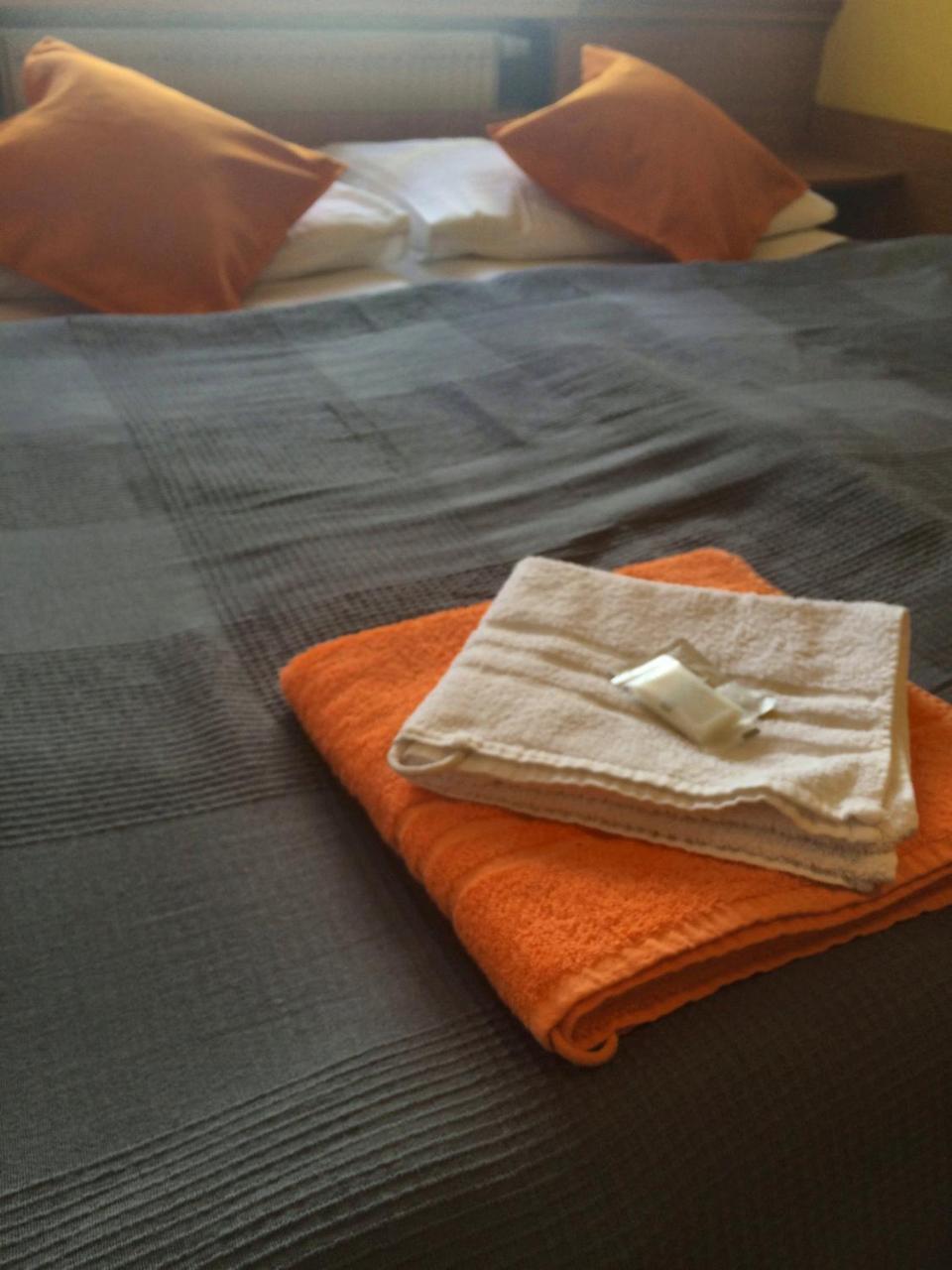 Hotel Annahof Domasov Bagian luar foto